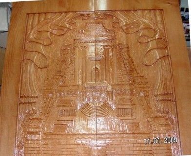 דלתות של ארון קודש גלוף של אומן בית המקדש
